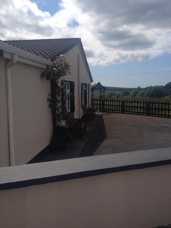 Bed and Breakfast Atlantic House à Lisdoonvarna Extérieur photo